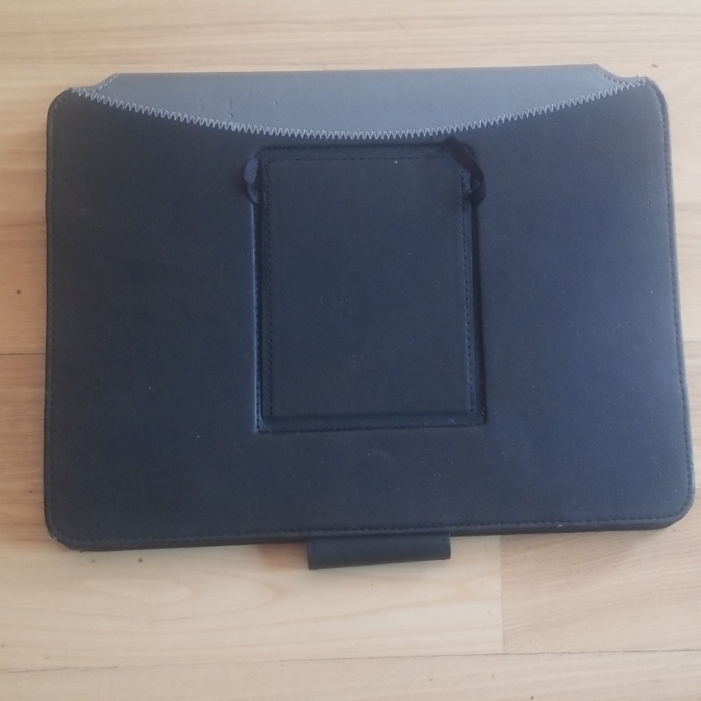 Key board for tablet